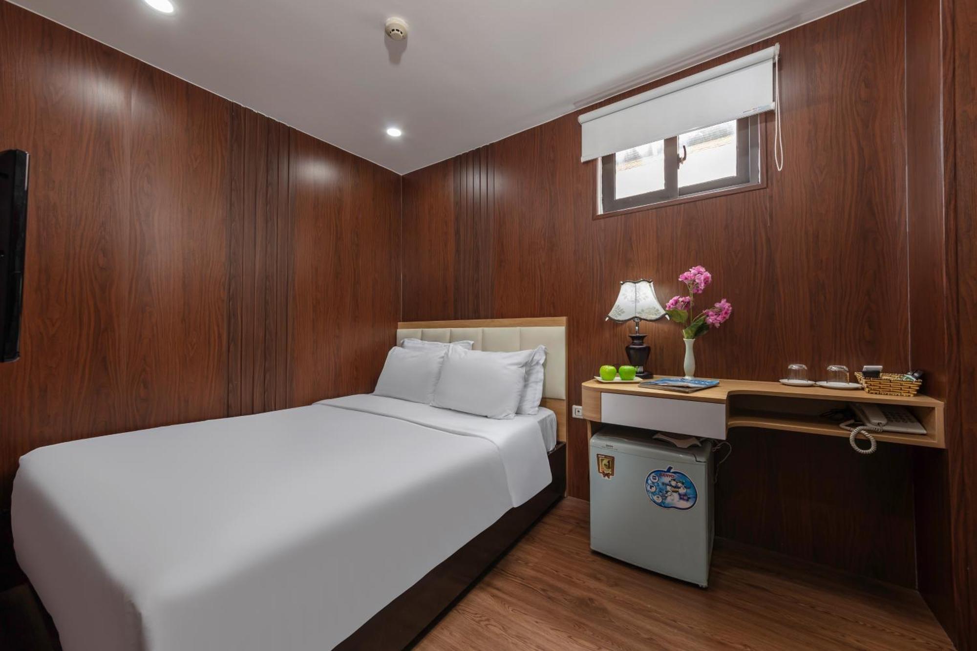 Millennium Hanoi Hotel Exterior photo